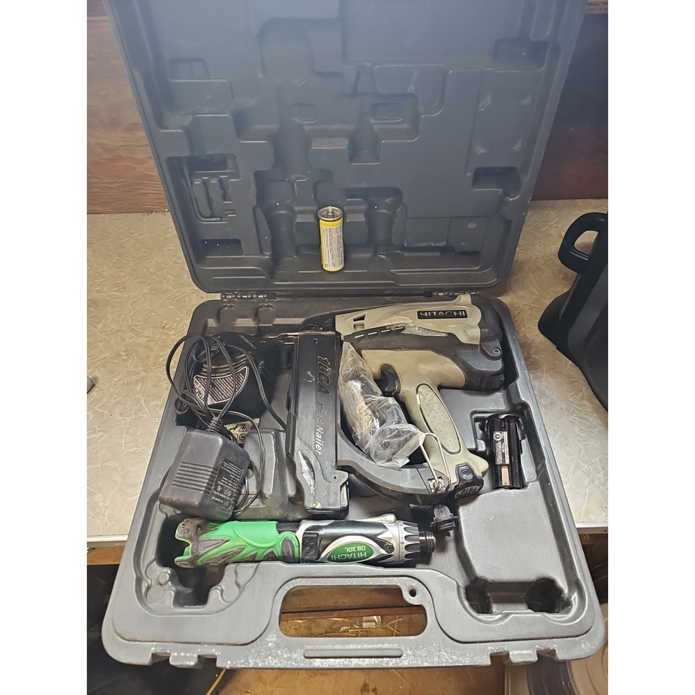 Hitachi Nt50gs 18-Gauge 2" Cordless Gas / Li-Ion Brad Nailer Kit Cordless Driver